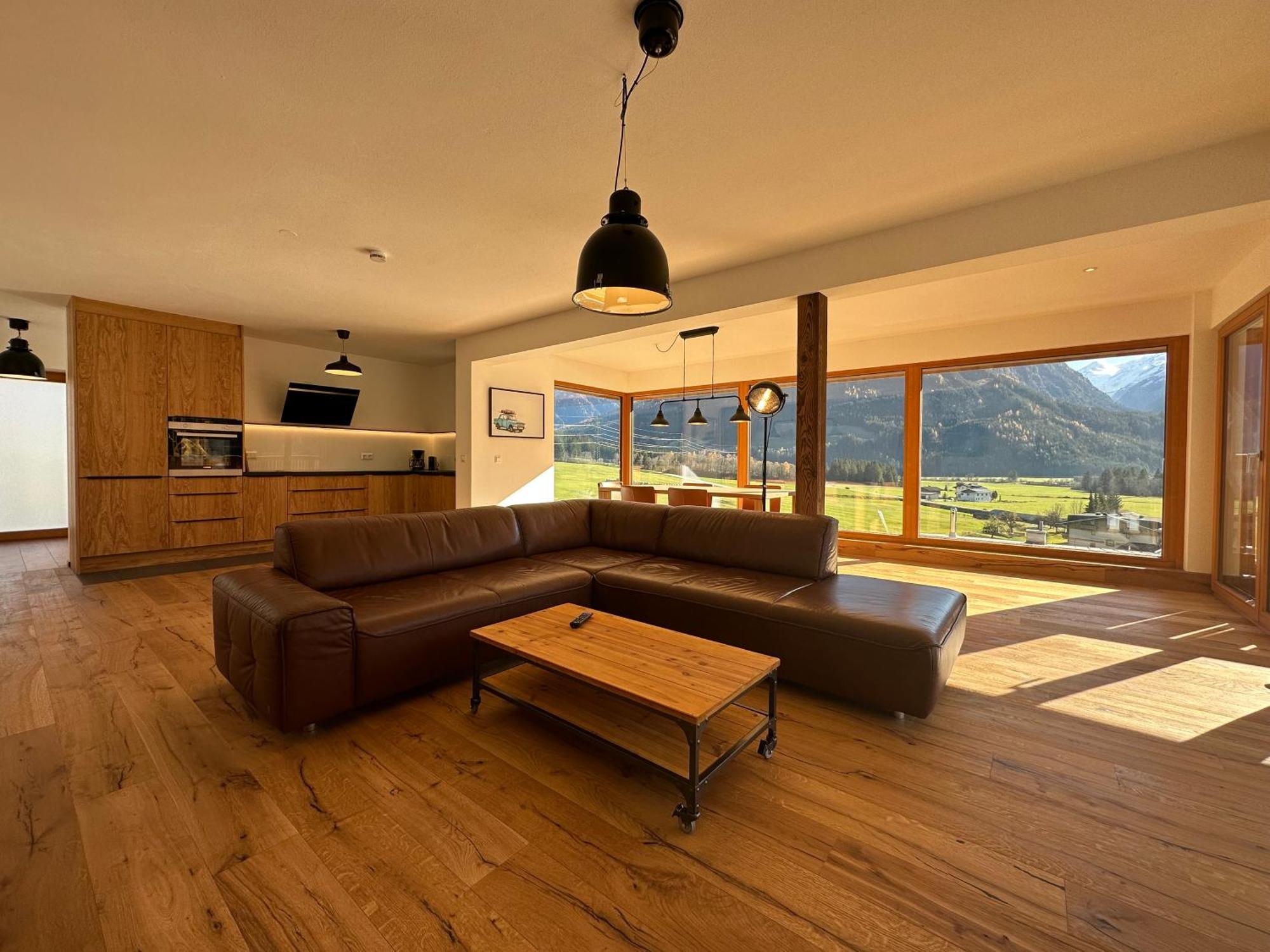Exklusives Chalet-Haus Mit Gletscherblick Neukirchen am Grossvenediger Exterior photo